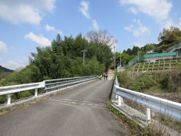 国道309を渡る橋