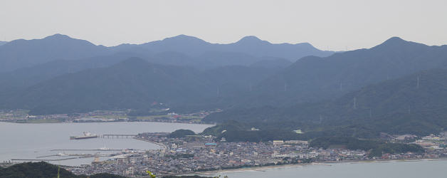 山頂より長門市街を望む