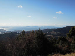 山頂からの三河湾