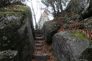 袖すり岩