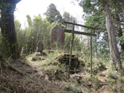 明星ヶ岳の神社