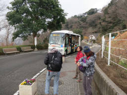 金沢動物園で下車