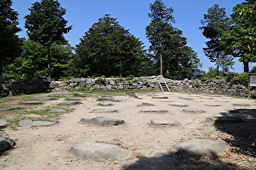 安土山頂上（天守跡）