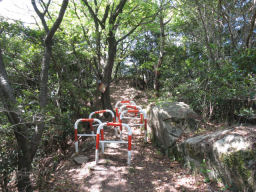 バイク止めだろうか