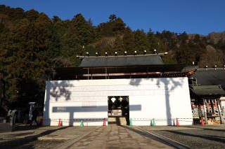 阿夫利神社は改装中？