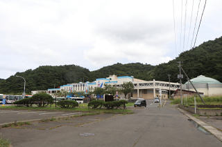 県営浅虫水族館の方へ