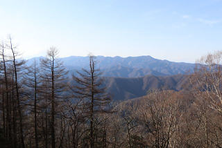 滝子山など山梨の山並み