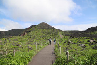 周遊を終え下山